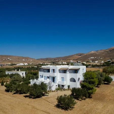 Bluefox Aparthotel 4*